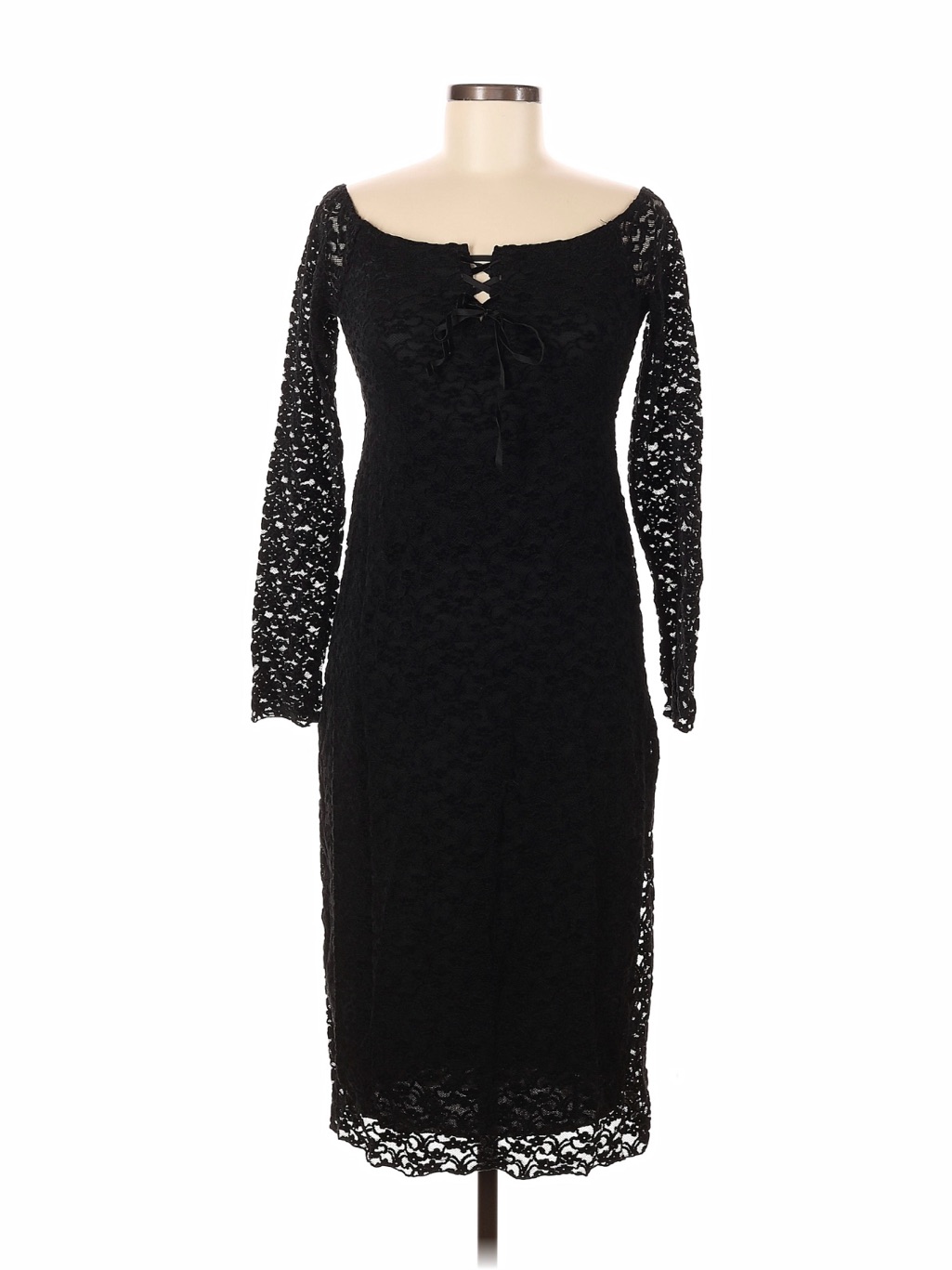 Kirious Los Angeles Black Lace Off-The-Shoulder Maxi Dress